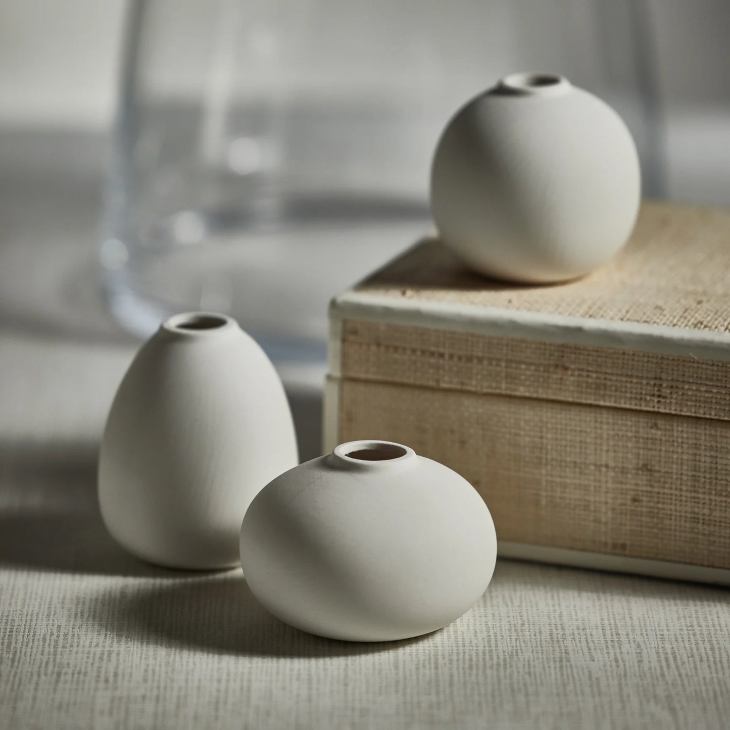 Tresco Clay Bud Vases - Three Assorted Sizes - Matt White