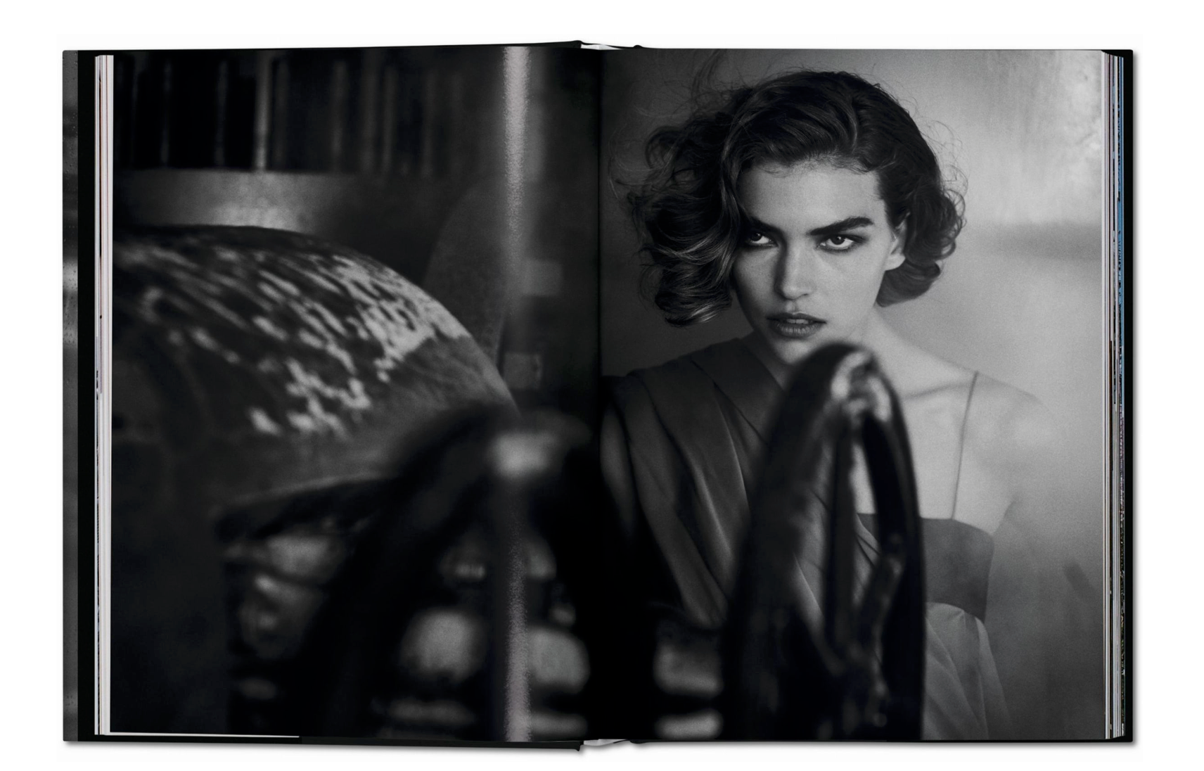 PETER LINDBERGH ON FASHION PHOTOGRAPHY BOOK – MIXED BY DESIGN